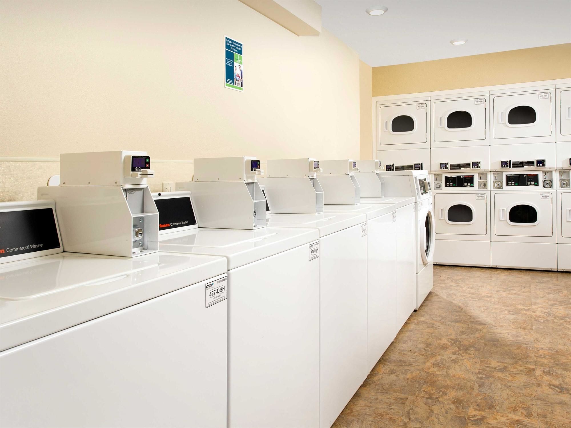 WoodSpring Suites Chicago Romeoville — hotel in Romeoville