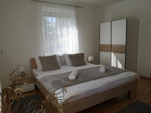 Hanna Apartman — Buk — photo 2
