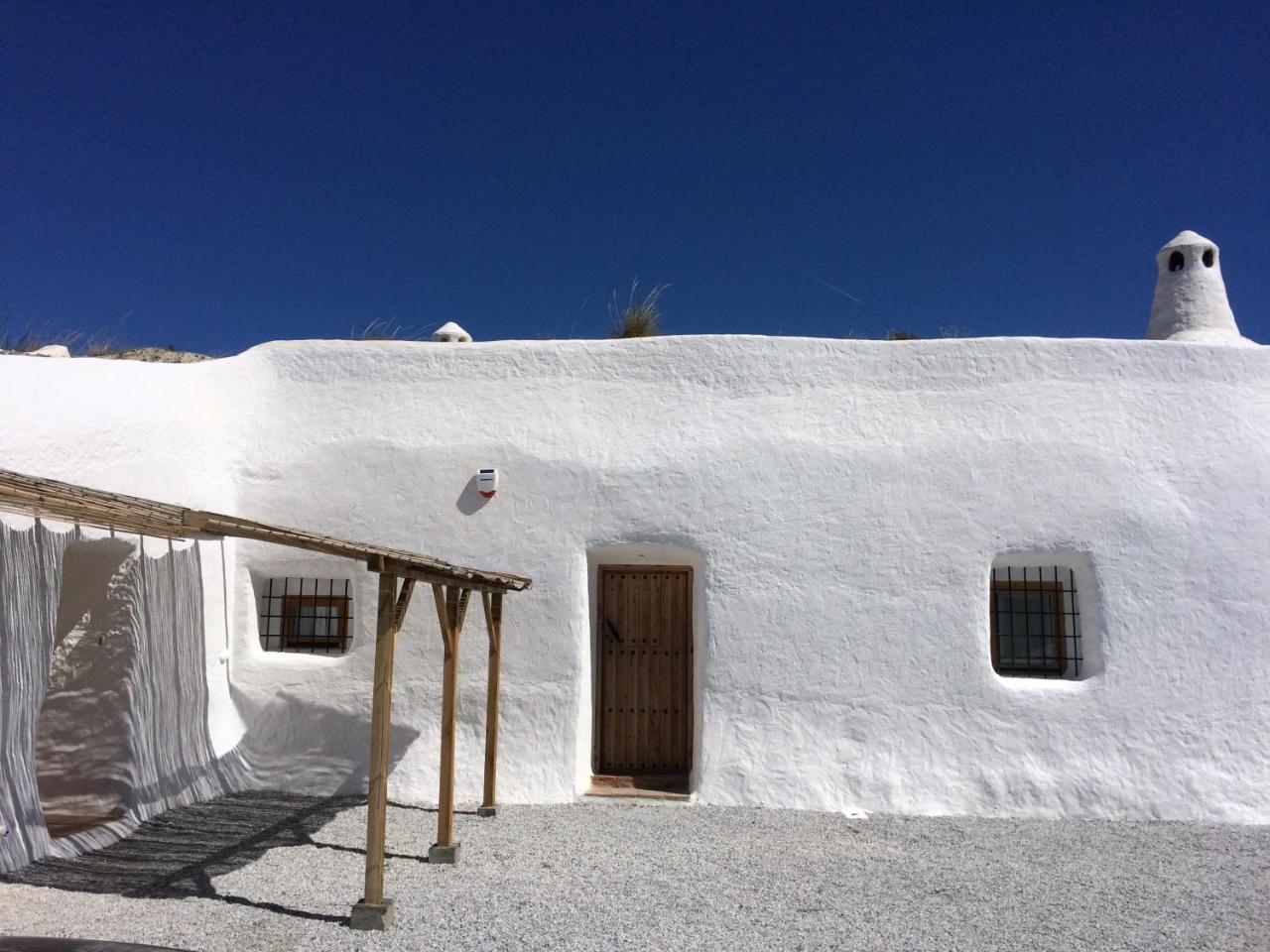 Cuevas Del Cipres — Baza