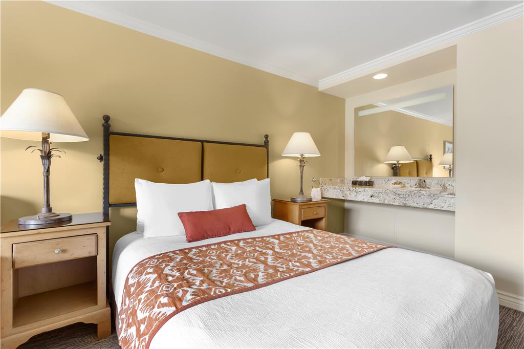 Best Western Plus Arroyo Roble Hotel & Creekside Villas - photo 27