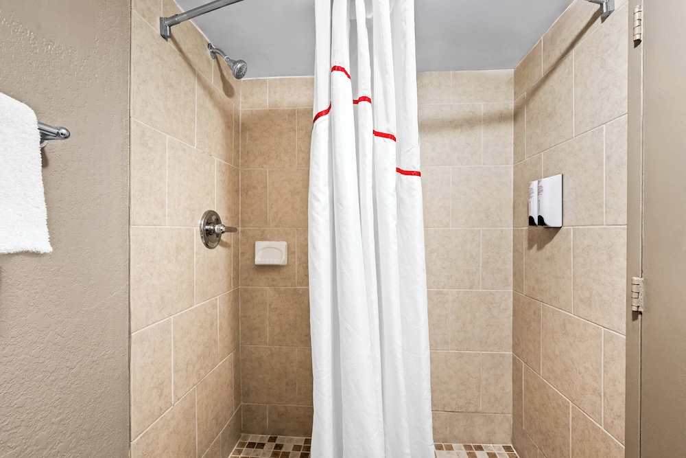 Red Roof Inn Hot Springs - photo 21
