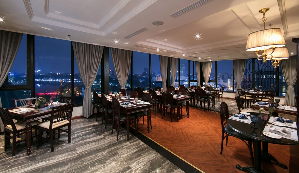 San Grand Hotel — 4-Star Luxury Hotel in Hanoi, Vietnam