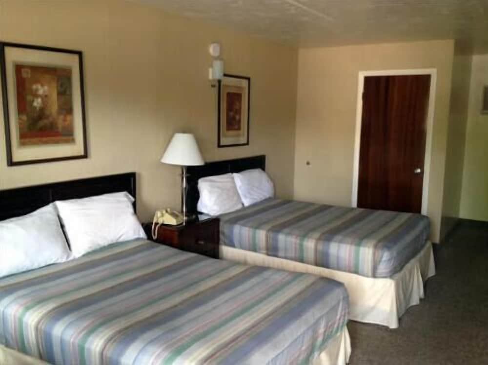 Dinner Bell Motel - photo 5