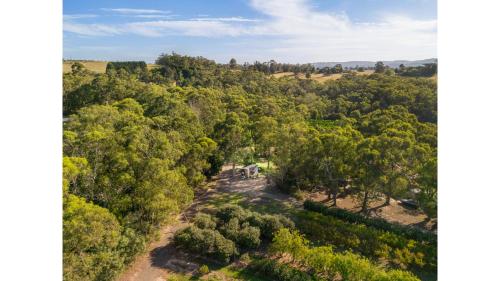 Orange 1 by Tiny Away - last minute hotel in Woori Yallock