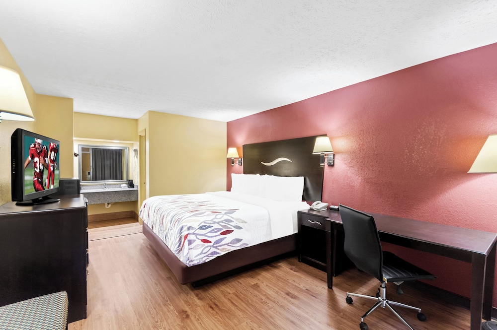 Red Roof Inn Berea - photo 9