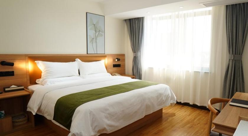 GreenTree Inn Lu’an G312 National Road Jintaiyang Motor City Select Hotel in Lu'an, People's Republic of China