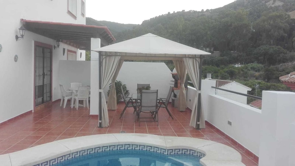 Riu Tolox — hotel in Tolox