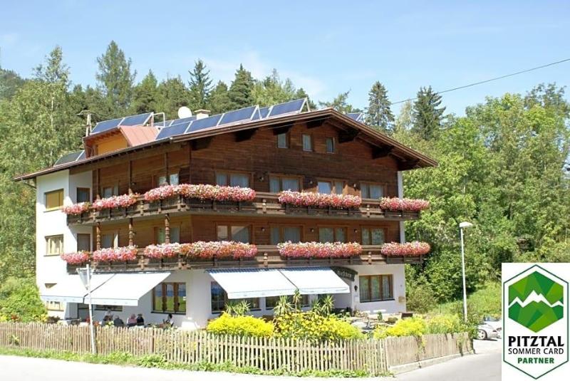 Altes Fährhaus & Bäckerhaus — hotel in Wewelsfleth