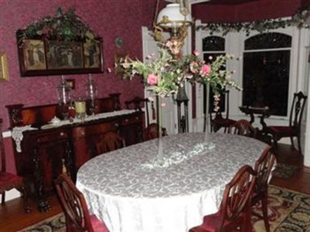 Baert Baron Mansion - photo 12