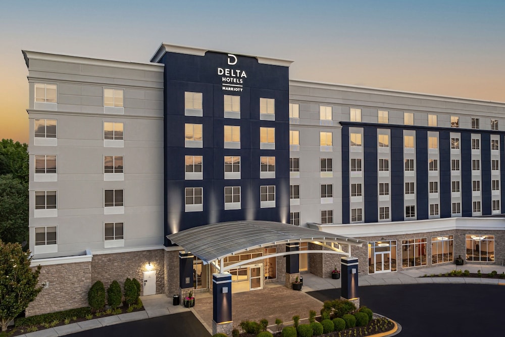 Delta Hotels By Marriott Colonial Heights — Colonial Heights