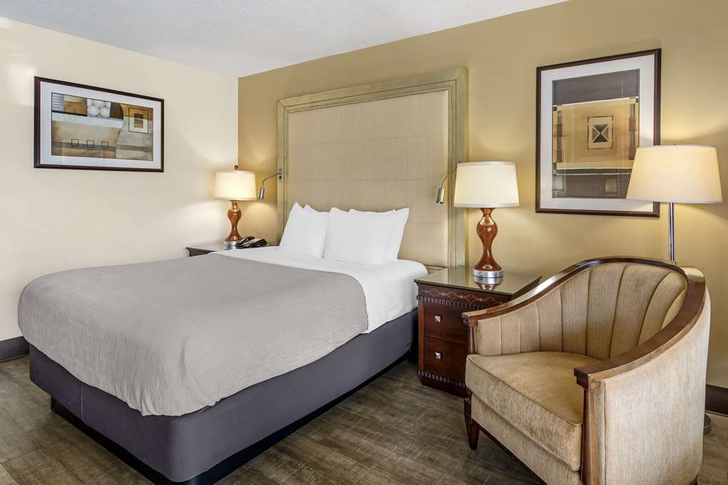 Quality Inn Alachua Gainesville Area - photo 14
