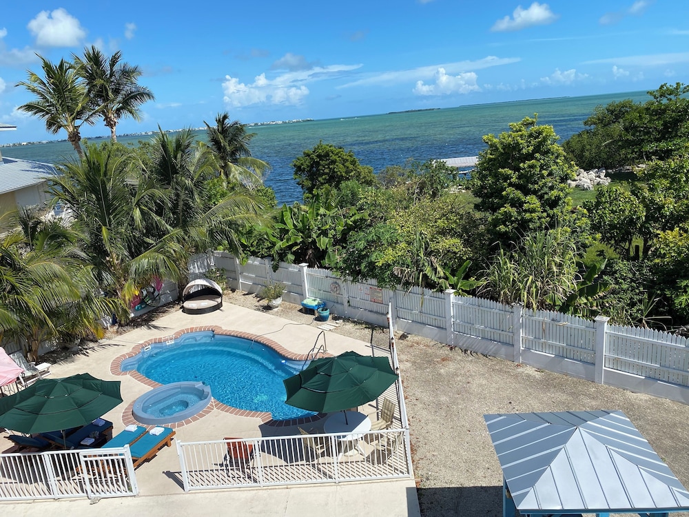 Luxury Oceanview Pool Eco Friendly Villa Near Key West 17332015 — Cudjoe Key