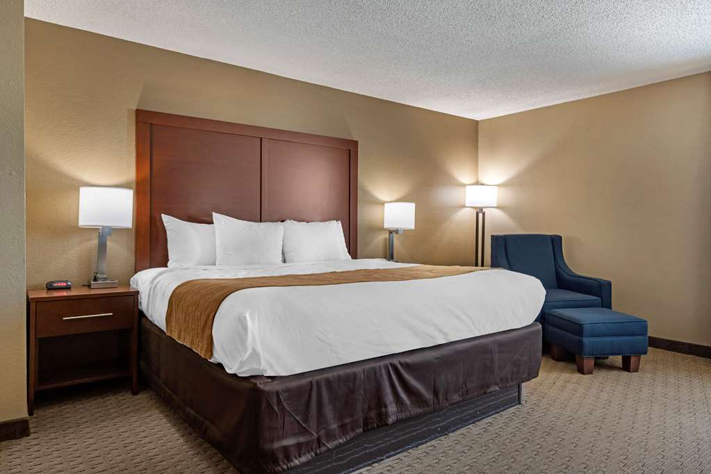 Comfort Inn N Myrtle Beach Barefoot Landing - photo 9