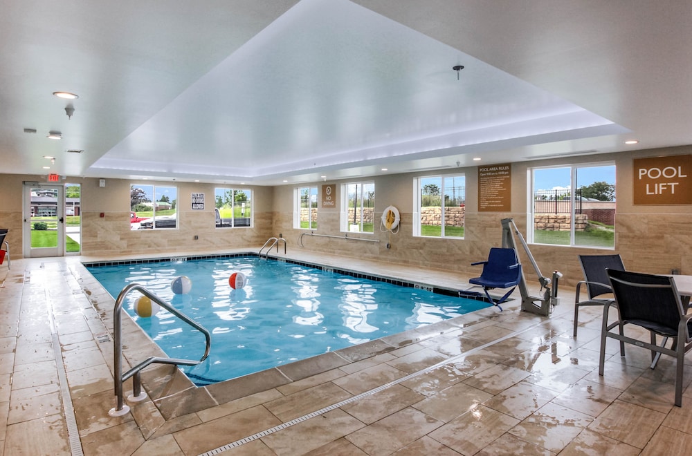 Candlewood Suites Brighton by IHG - photo 21