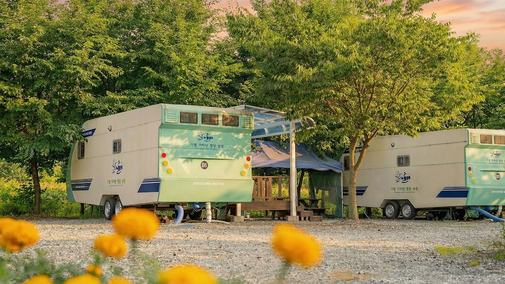 Gapyeong Karabankaempingnongwon in Gapyeong, South Korea