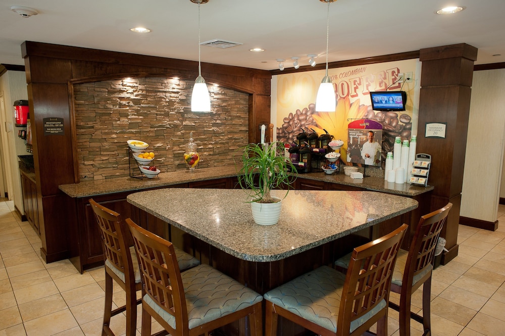 Staybridge Suites East Stroudsburg Poconos by IHG - photo 24