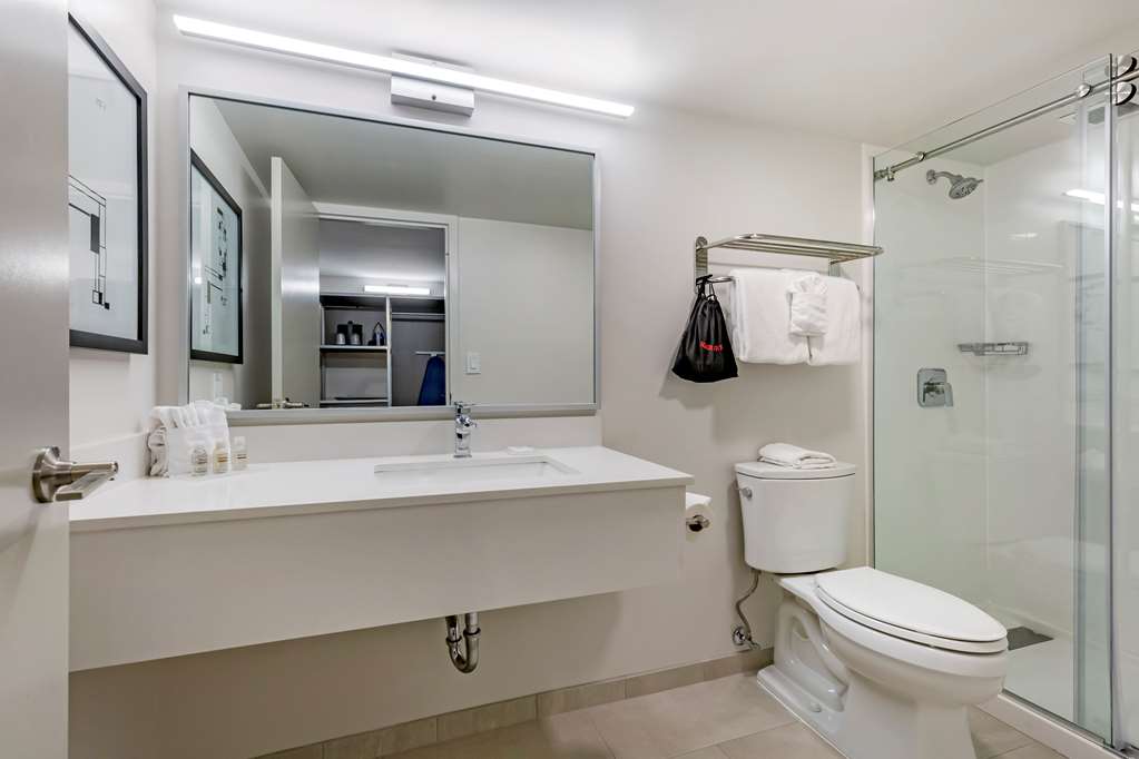 Best Western Premier Rockville Hotel & Suites - photo 24