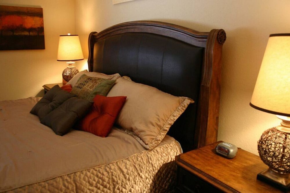 Holy Terror Chalet at Terry Peak Ski Resort - photo 9