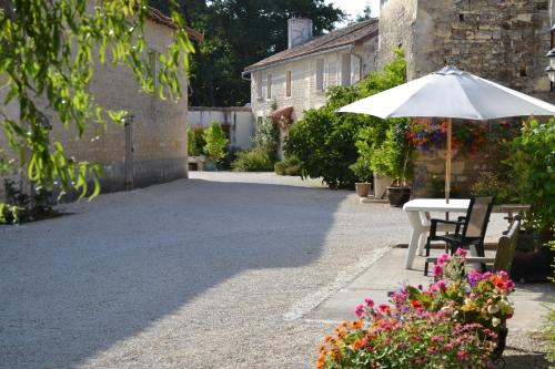 Le Moulin de Lusseau — hotel in Chef-Boutonne