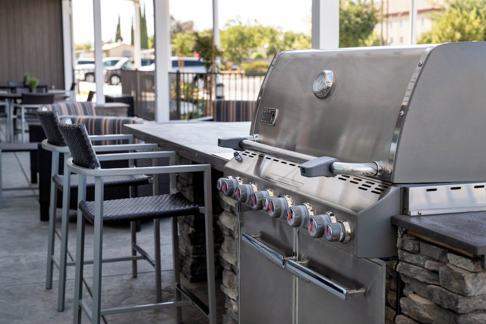 TownePlace Suites by Marriott Fresno Clovis - photo 31