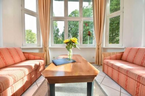 Villa Hohe Düne 06 — 4-Star Luxury Hotel in Heringsdorf, Germany