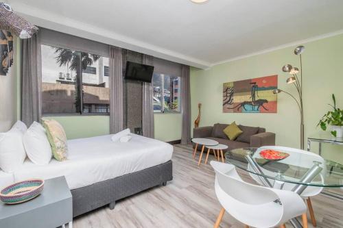 Stylish Studio in the Square