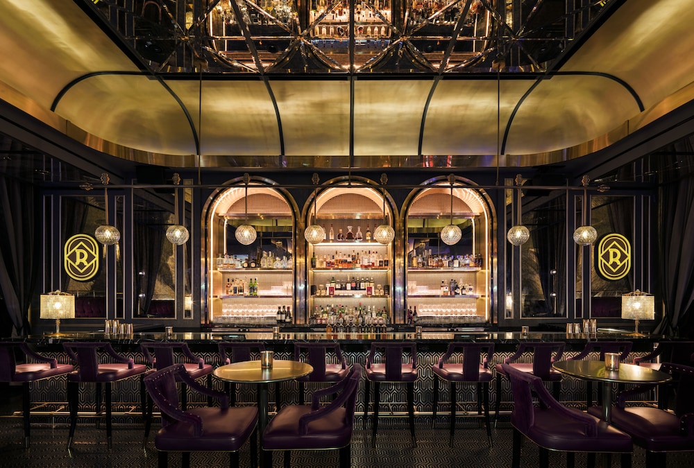 מזון ומשקאות