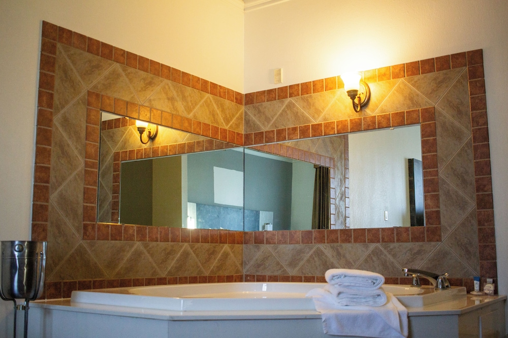 FairBridge Inn & Suites Cleburne - photo 10
