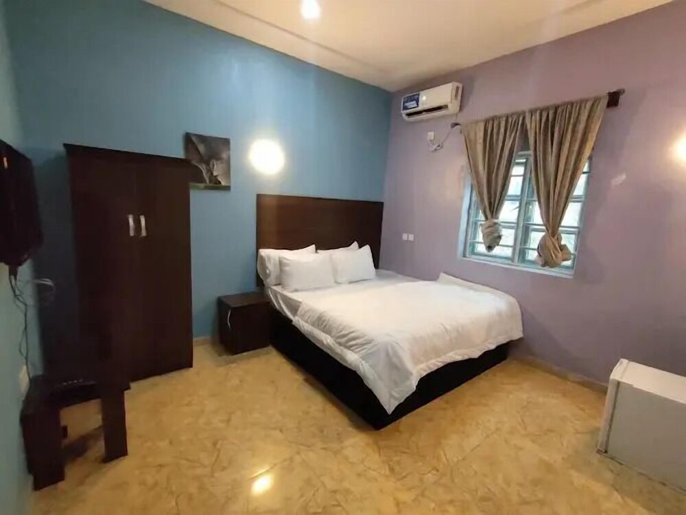 Whitehill Luxury Hotel — Gombe — photo 5