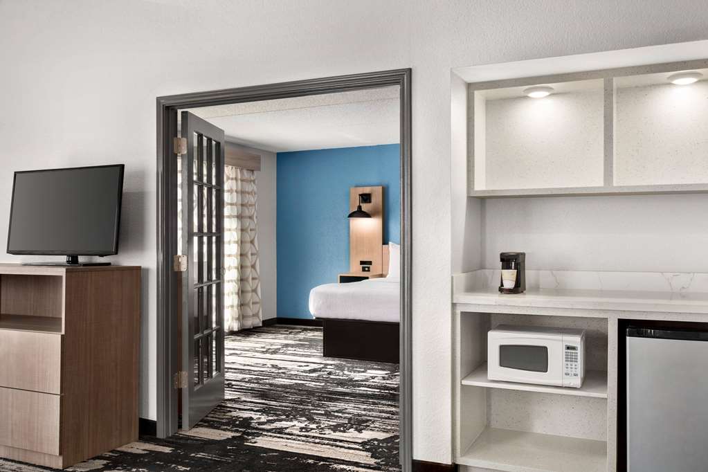 La Quinta Inn by Wyndham Temple - photo 24