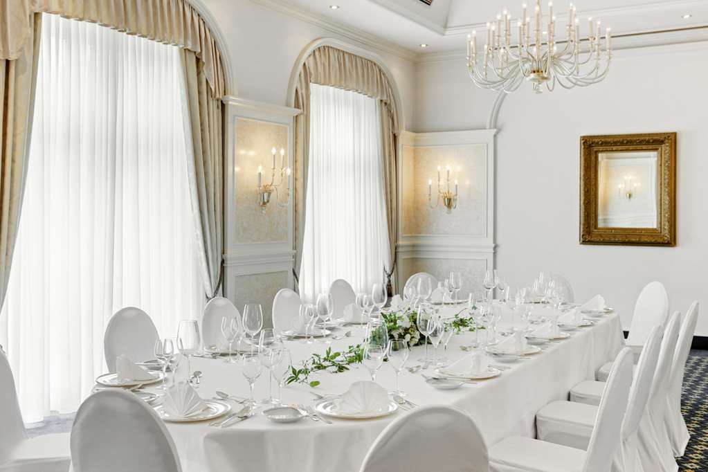 Steigenberger Hotel Bad Neuenahr, Germany - Meeting room