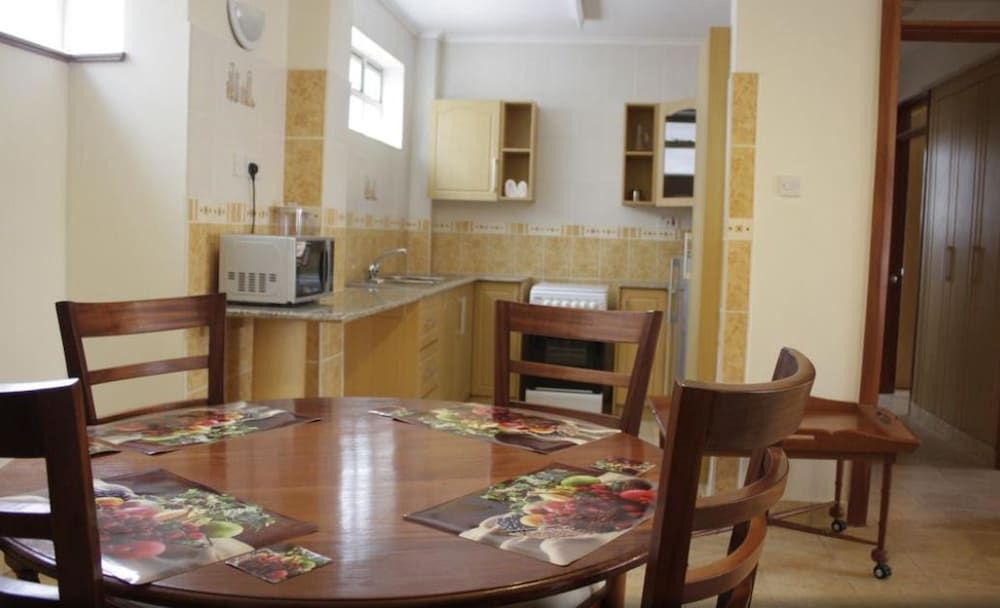 Ole Dume Suites