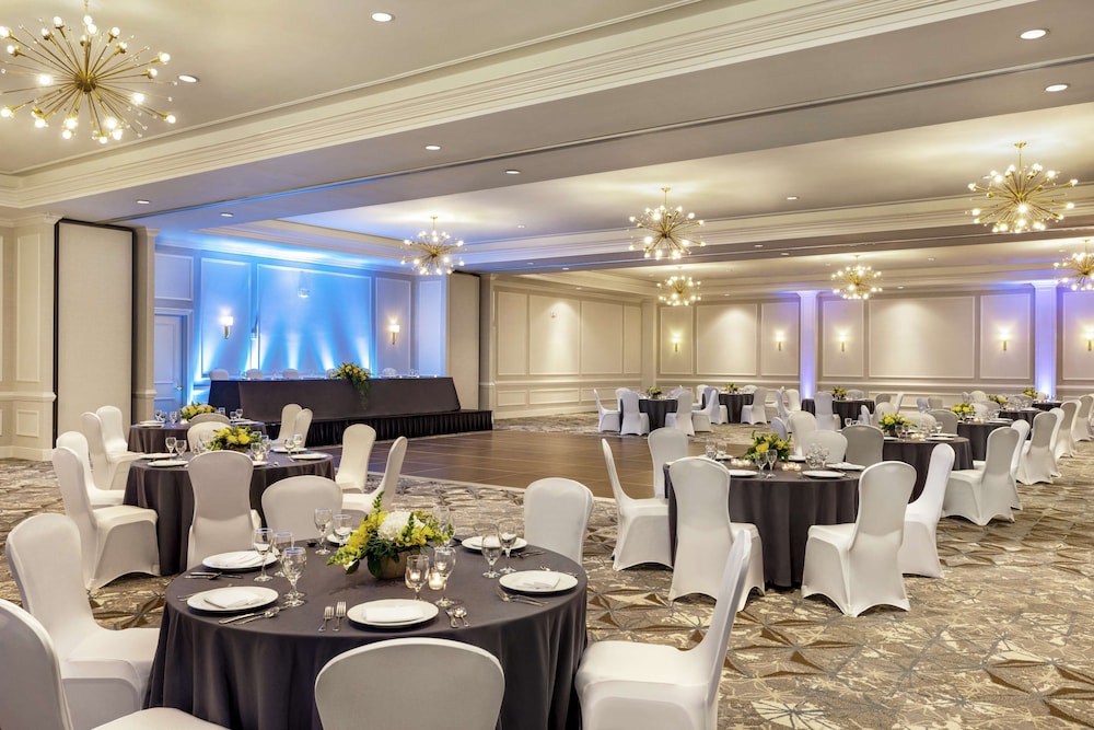 Hampton Inn and Suites New Orleans Convention Center - photo 91