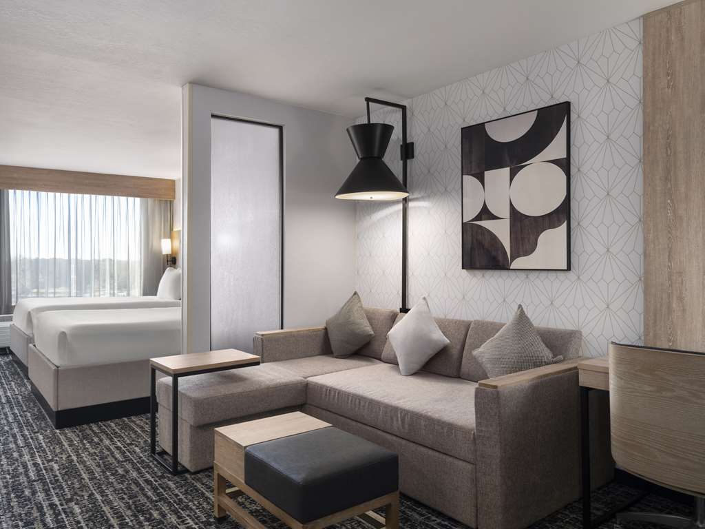 Hyatt Place Kansas City Overland Park Metcalf - photo 20
