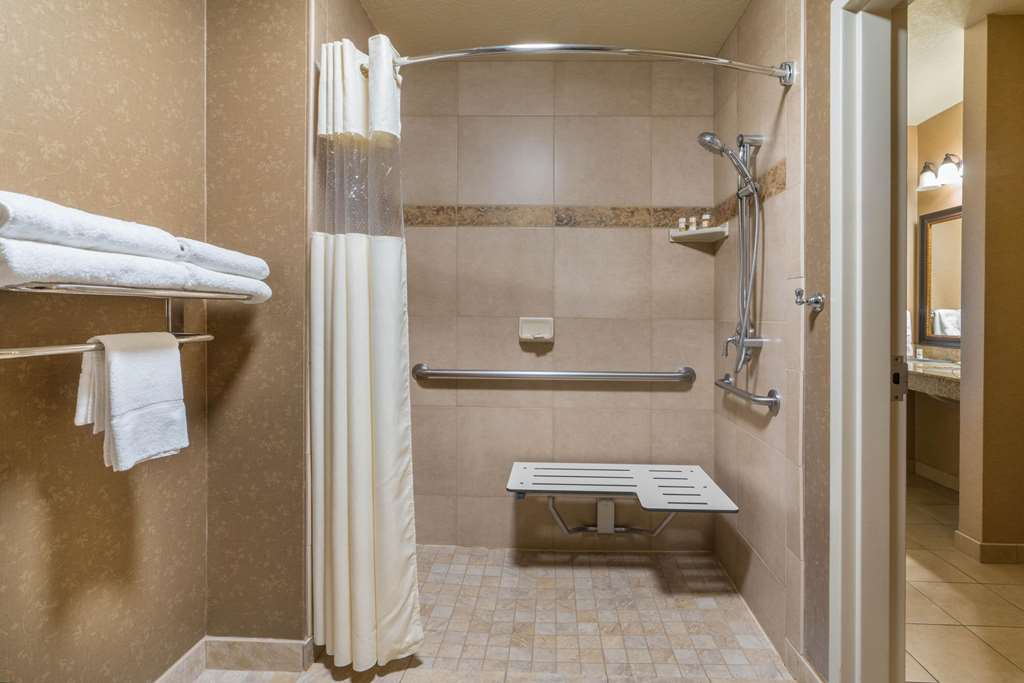 La Quinta Inn & Suites by Wyndham Idaho Falls Ammon - photo 22
