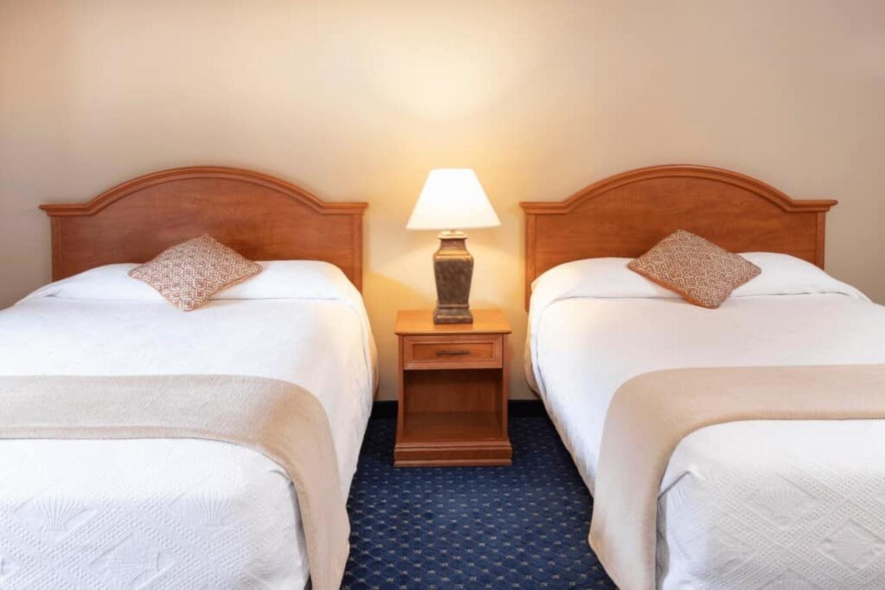 Hotel Glenwood Springs - photo 12