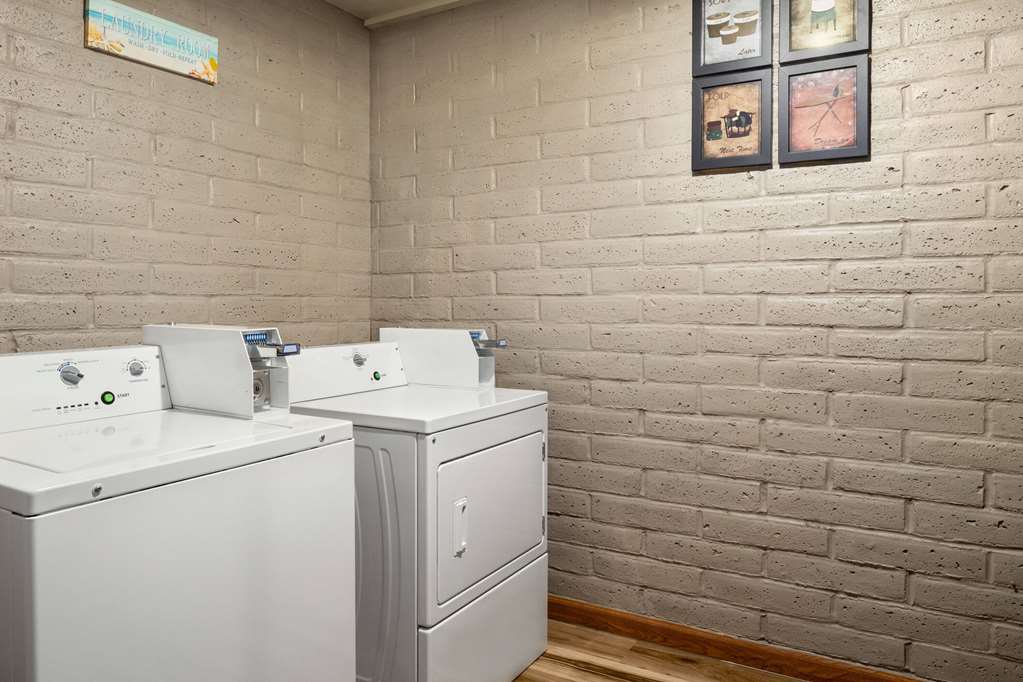 La Quinta Inn by Wyndham Victoria - photo 60