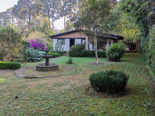 Casas de campo en Avandaro — 4-Star Luxury Hotel in Valle De Bravo, Mexico
