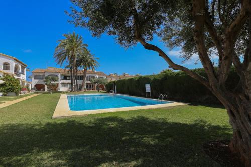 Retiro Sol Apartamento Retiro Sol B14 — 4-Star Luxury Hotel in Denia, Spain