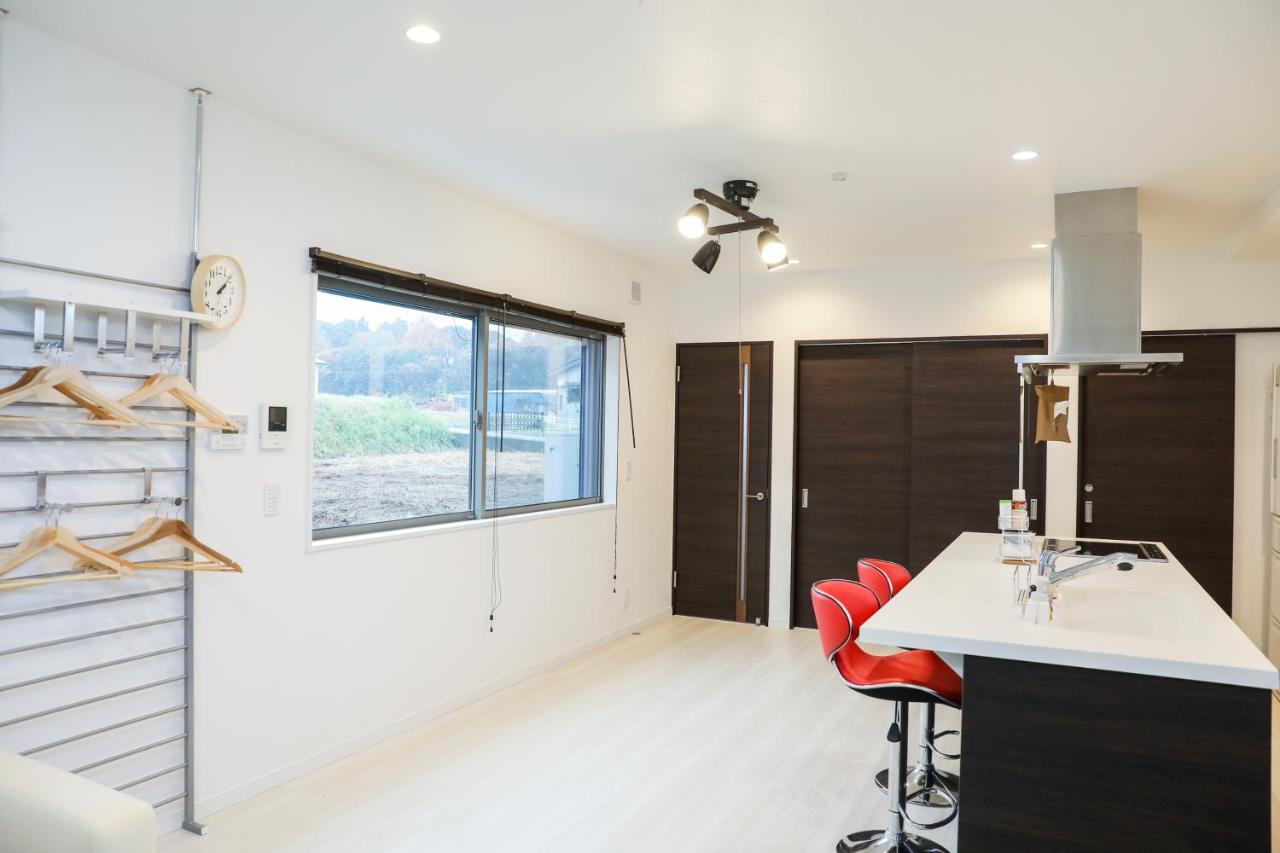 Hat Huruichi Near From Nara Park More Than 5 Parking Space 築3年の一軒家 駐車場5台以上可 グループでの宿泊に in Nara-Shi, Japan