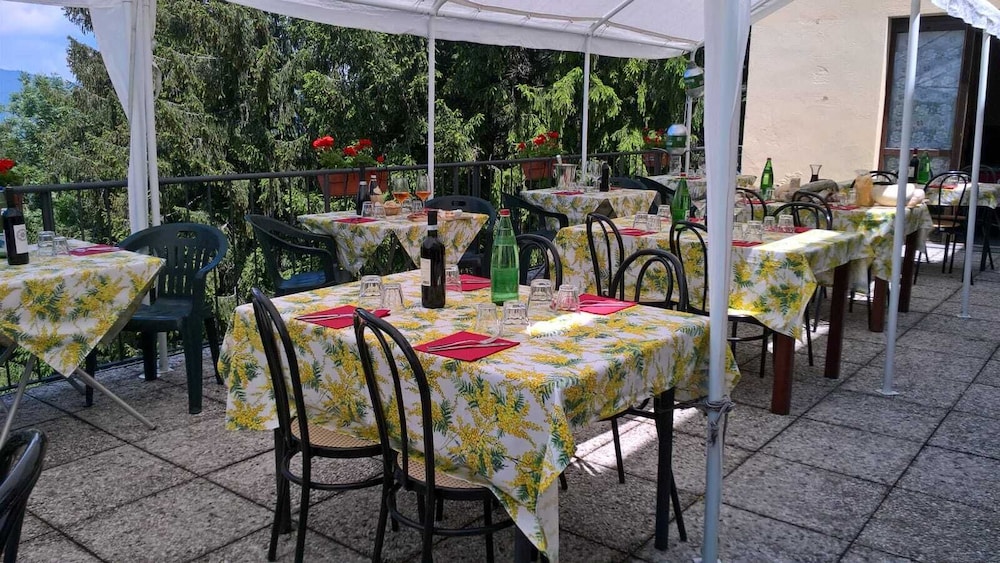 Capanna Cao Como Lake — hotel in Brunate
