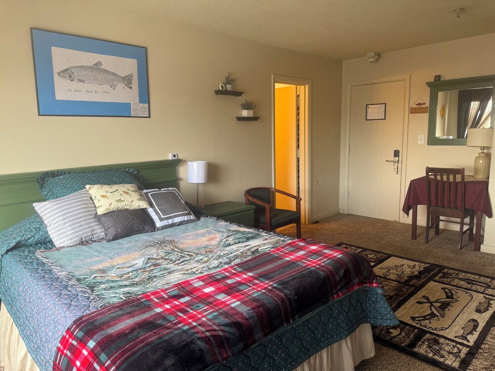The Kenai Inn - photo 8