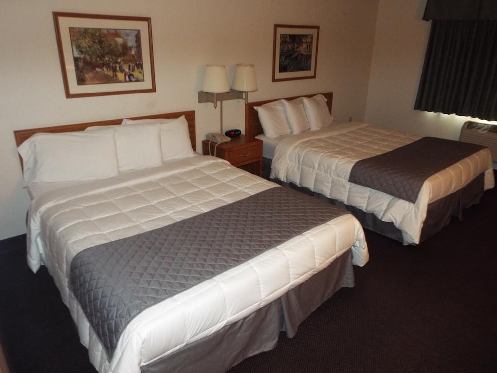 FairBridge Inn & Suites in Thorp WI - photo 13
