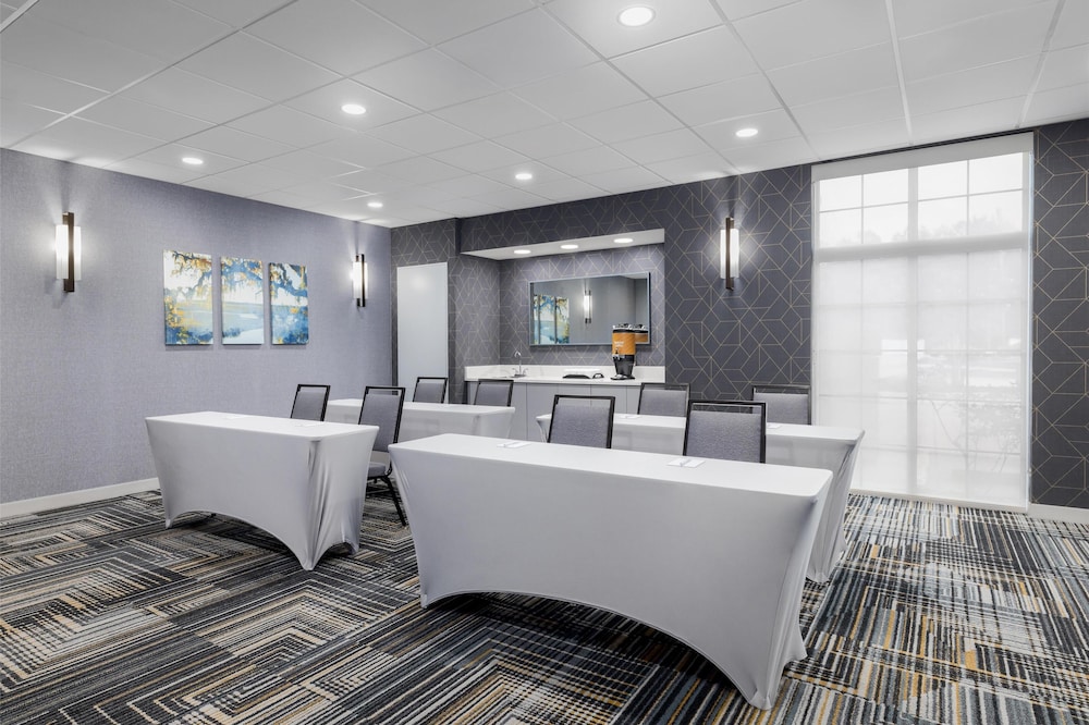 Homewood Suites Slidell - photo 37