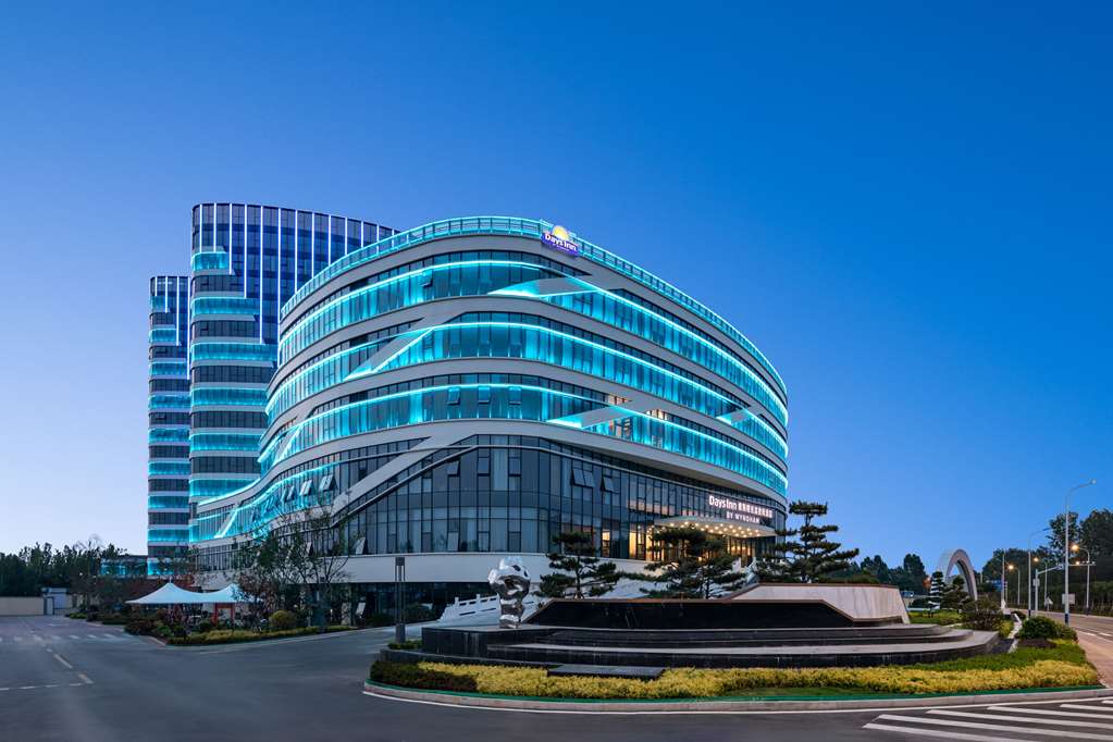 Days Inn by Wyndham Linyi Yihe New Area in Linyi, People's Republic of China
