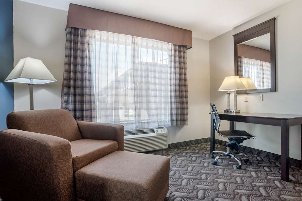 Quality Suites Baton Rouge East Denham Springs - photo 33