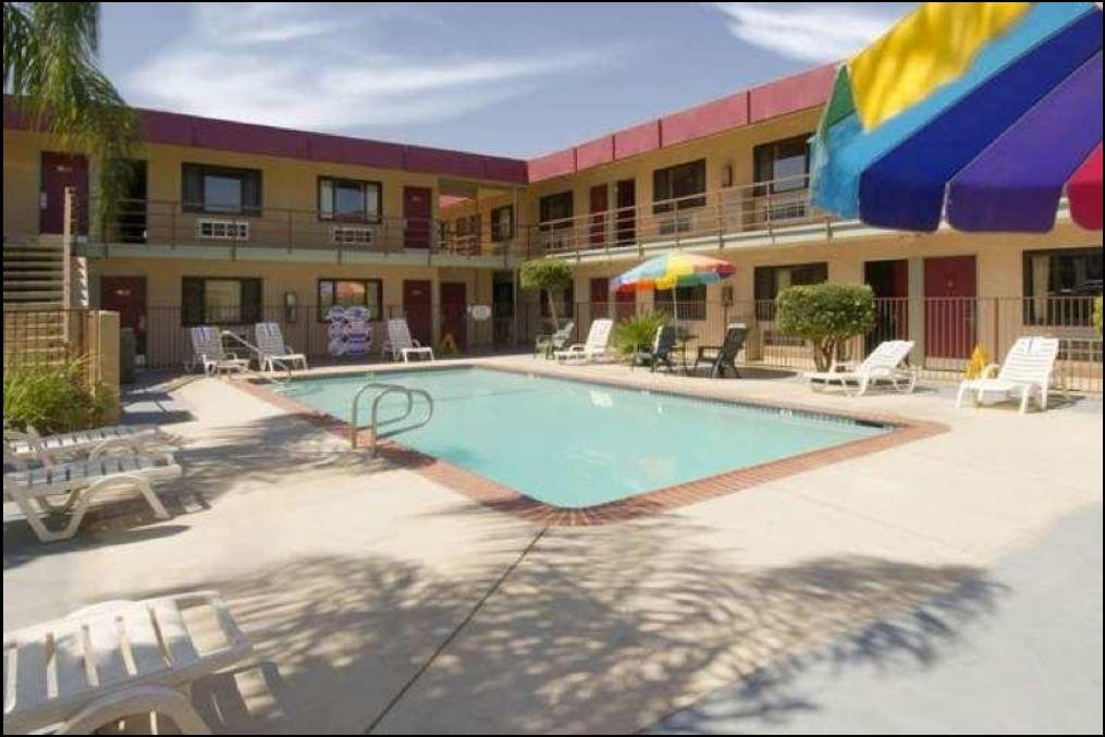 Red Roof Inn Bakersfield — Bakersfield — photo 2