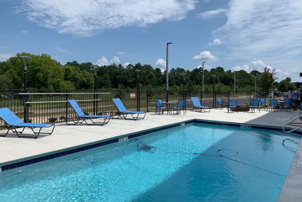 La Quinta Inn & Suites by Wyndham Tifton - photo 8