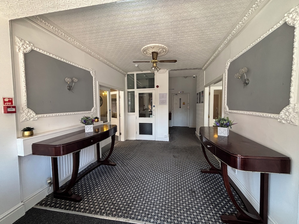The Royal Alexandra Hotel by Compass Hospitality — Blackpool — photo 2