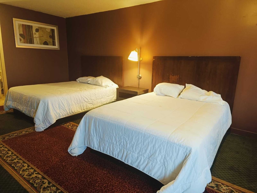 Grumpys Motor Inn Flatonia - photo 20
